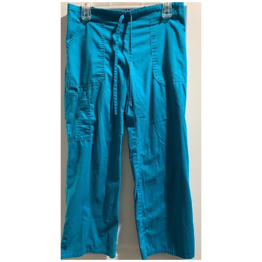 Scrub bottoms